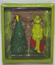 How the Grinch Stole Christmas Grinch Tree  Presents Salt  Pepper Shakers Set