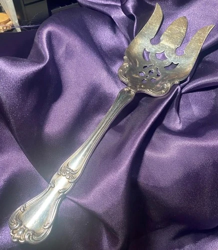 Gorham Chantilly Sterling Silver Meat Fork 9 inches 38 grams no mono