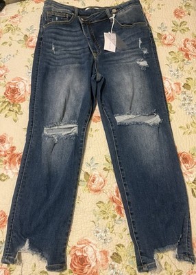 Risen Jeans Size 1XL Dark Wash & Distressed NWT