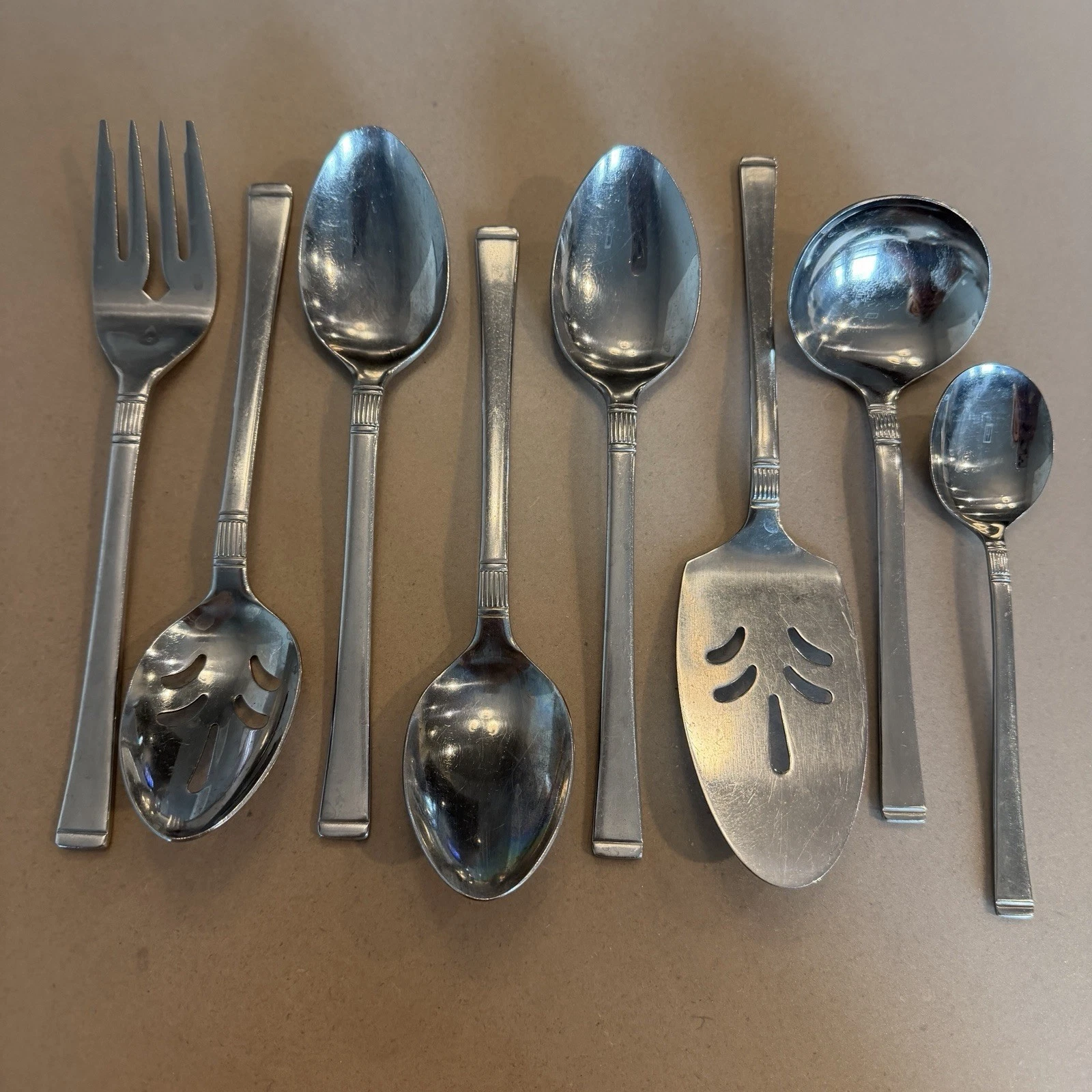 8 Doric Hostess Set Stainless Serving Spoons Slotted Solid Ladle Fork Pie Server
Opens in a new wind