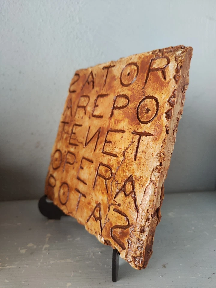 Sator Square / Tenet Arepo replika Model 2 - Image 2 of 4