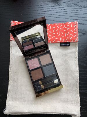 NWOB Tom Ford Eye Color Quad eyeshadow In White Suede 100% Authentic + Free Bag
