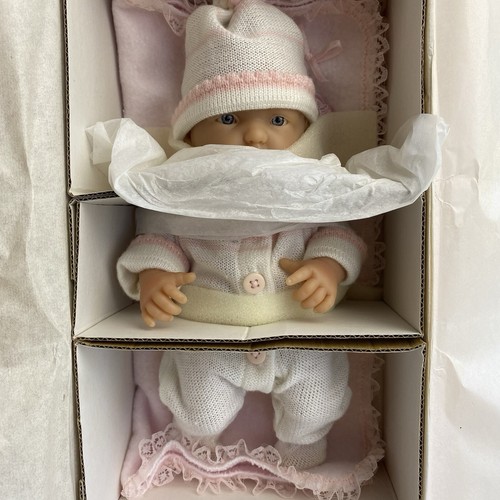 Dolls By Berenguer La Newborn 9.5" Vinyl Doll Baby Girl #18422 NEW NIB