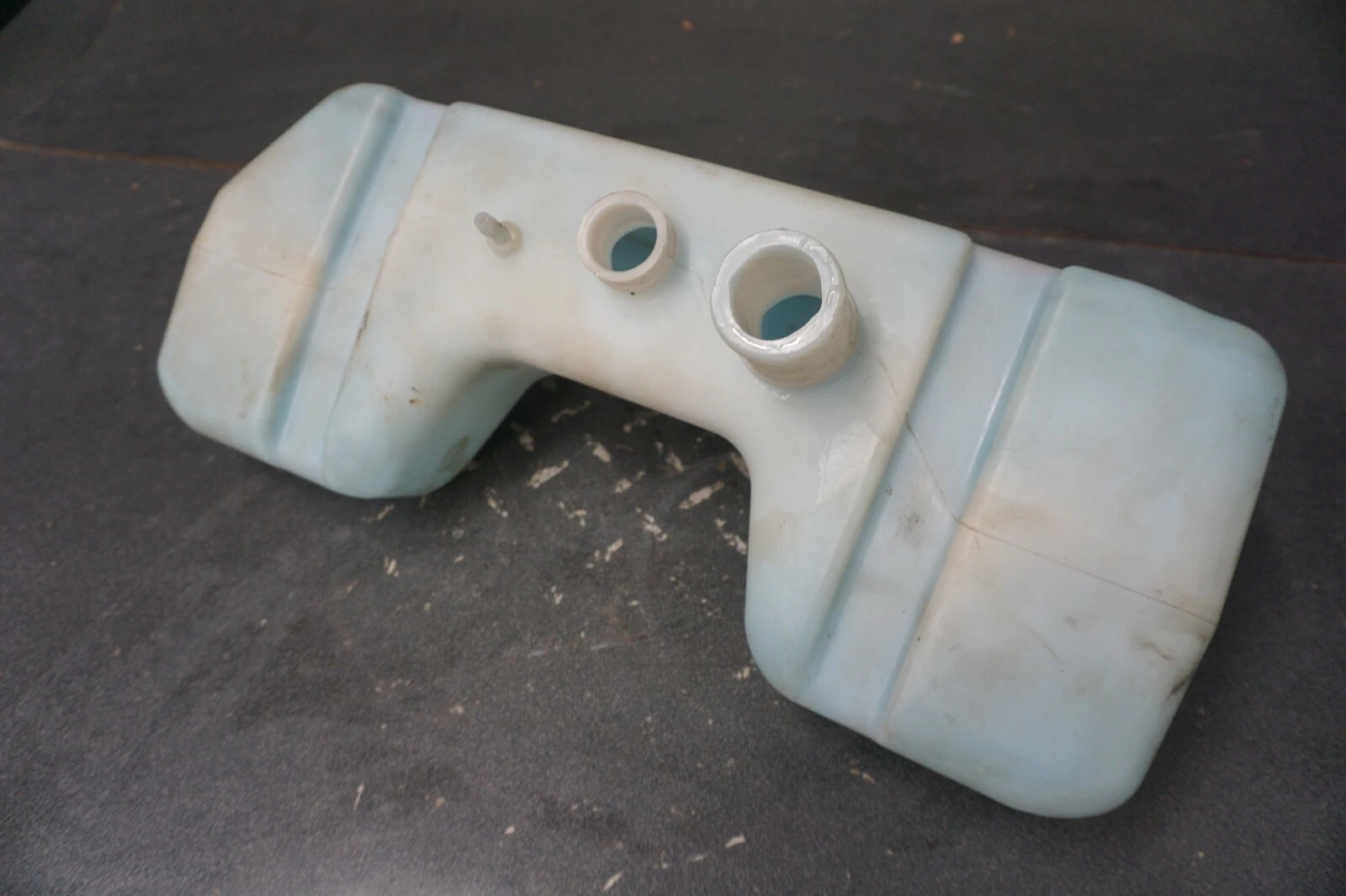 1999-2008 Yamaha OEM Oil Tank Reservoir Freshwater WaveRunner GPR 1200 XLT 800
