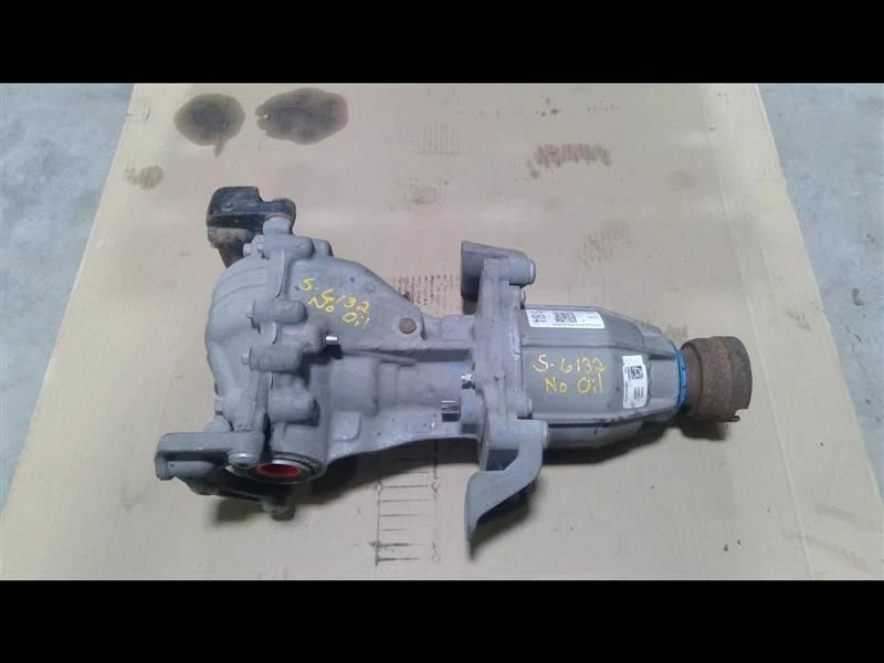 Conjunto de portador diferencial de eje trasero Ford Escape 2013-2016 relación 3,51 OEM Foto 3 de 4