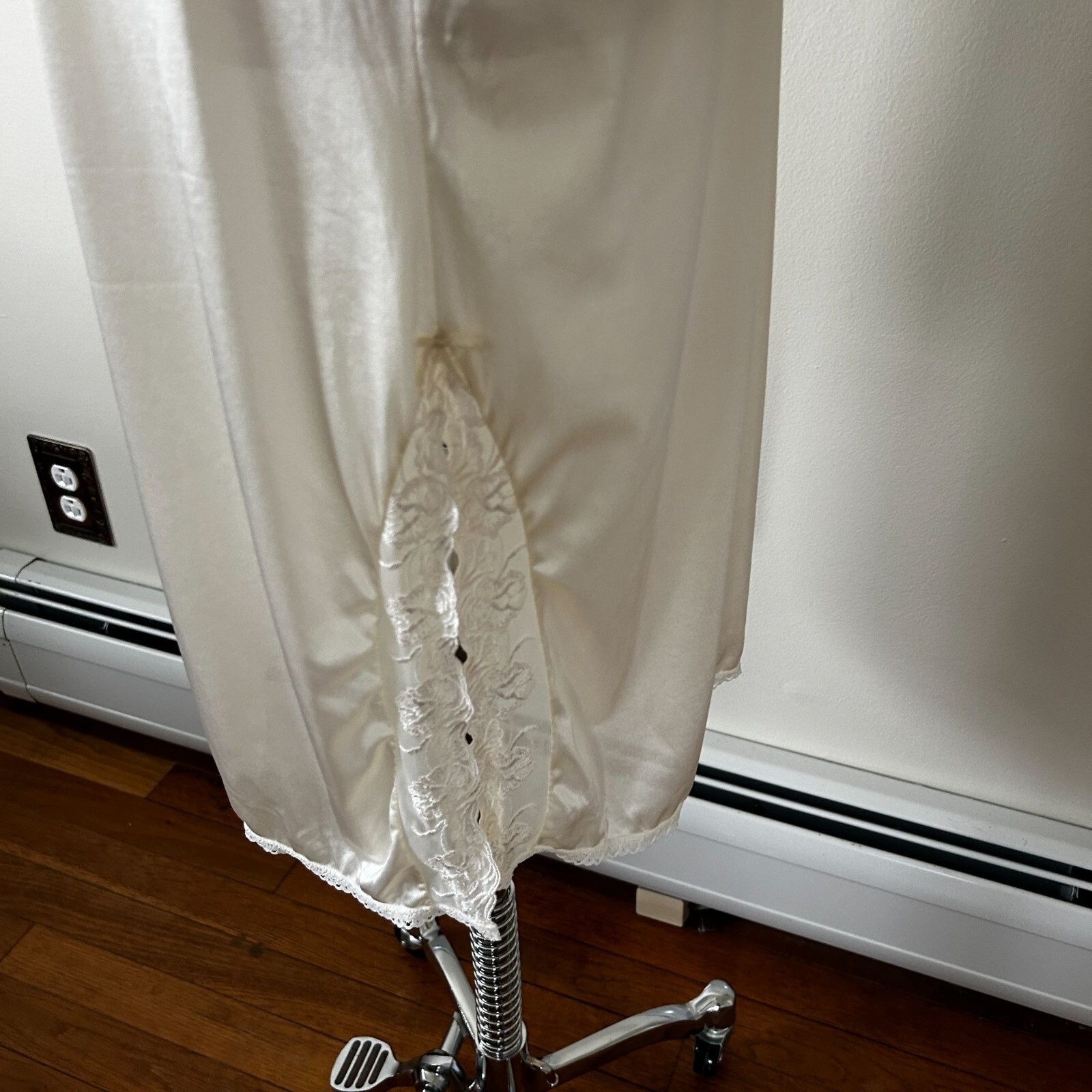 Cream Lace Half Slip Satin Slip Skirt Gem