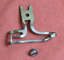 Vintage Singer 27 Bobbin Shuttle Carrier/Holder