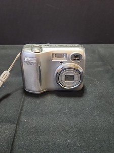 Nikon Coolpix E3200 | eBay