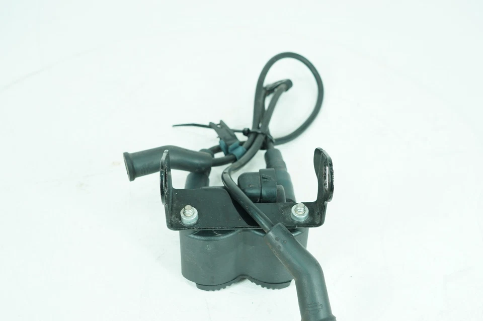 2007 Harley Touring FLHT Electra Glide OEM Ignition Coil Spark Plugs Cable - Image 2 of 4