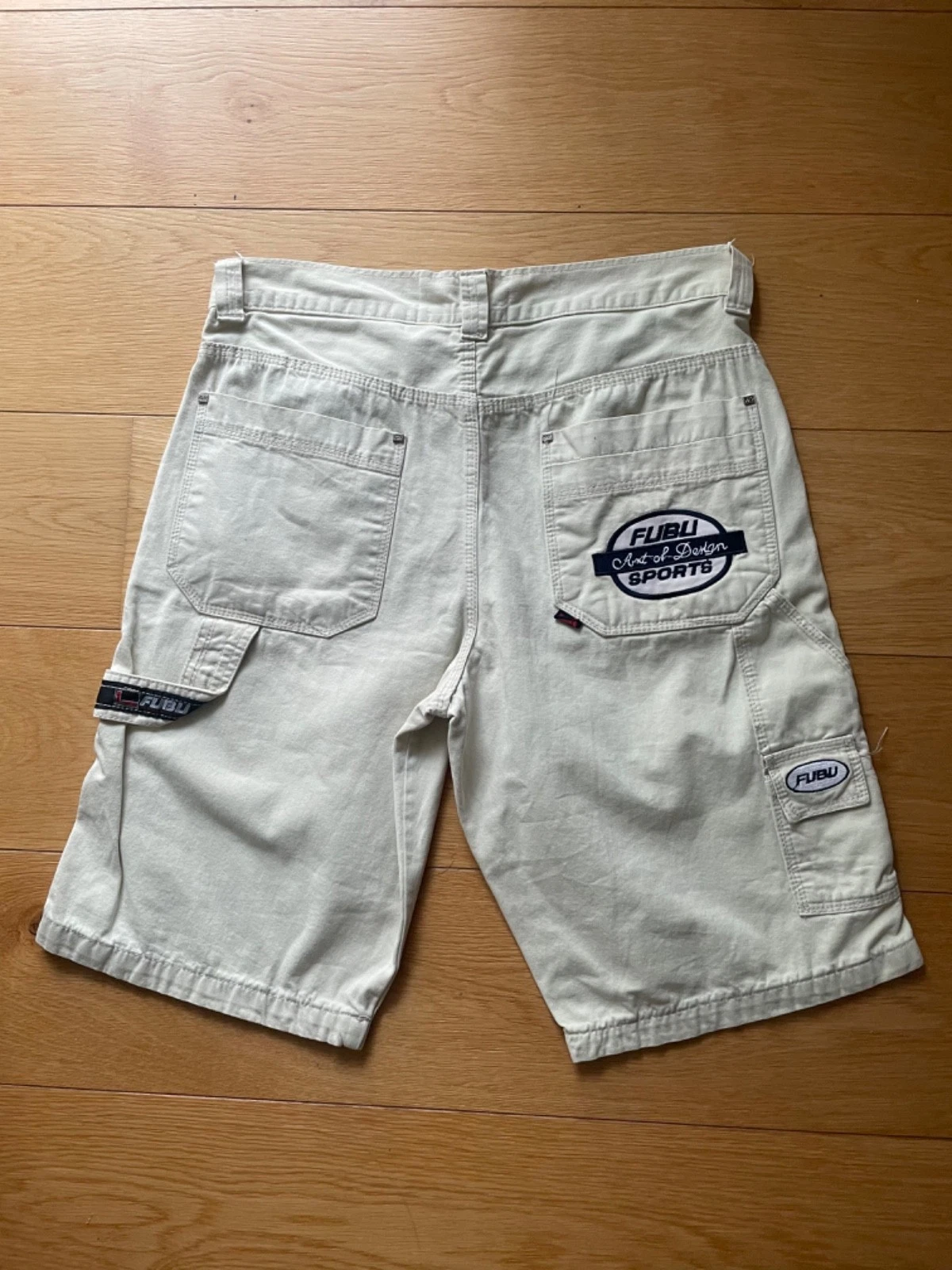 Vintage FUBU Shorts Jean Denim Cargo Off White Beige 90s Y2K Hip Hop Size 35
Opens in a new window o