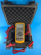 Fluke 787 ProcessMeter Calibrator Meter Multimeter