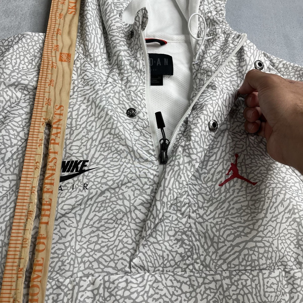 Jordan Nike Air Men's JSW Wings 1988 Anorak Windbreaker Jordan Nike Air Men's JSW Wings 1988 Anorak Windbreaker