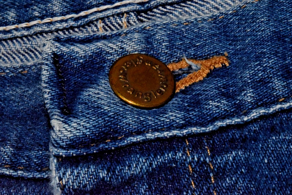 Vintage Western Jeans Wrangler Size W37 L28 Classic Blue Relaxed Worn In - Image 3 of 4