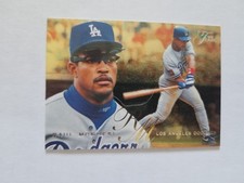 1995 Flair Raul Mondesi #154 Los Angeles Dodgers