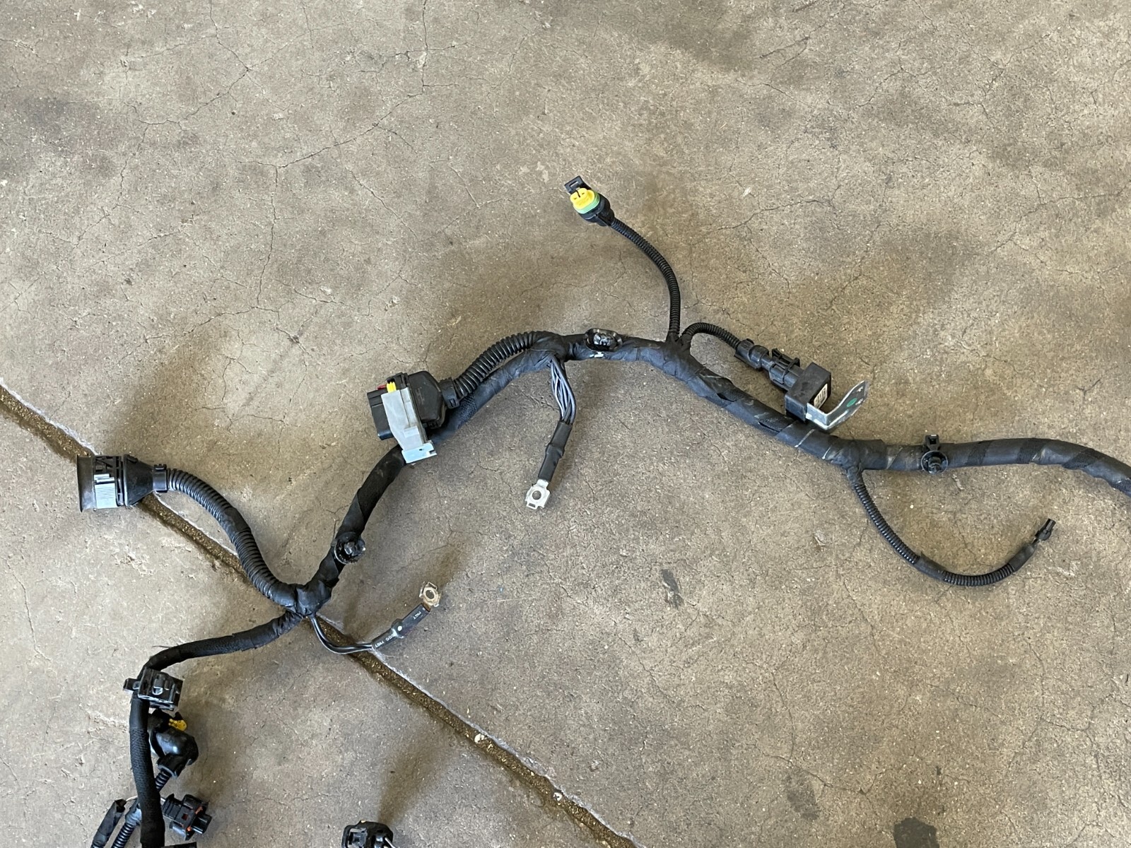 2014-2017 Maserati Quattroporte GTS Left Headlight Lamp Wiring Harness 1574 OEM