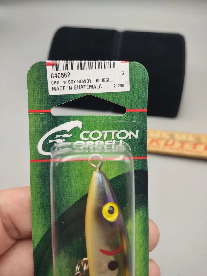 NUEVO Algodón Cordell Boy Howdy Topwater 4.5" 3/8 OZ Bluegill C40562 Foto 2 de 3