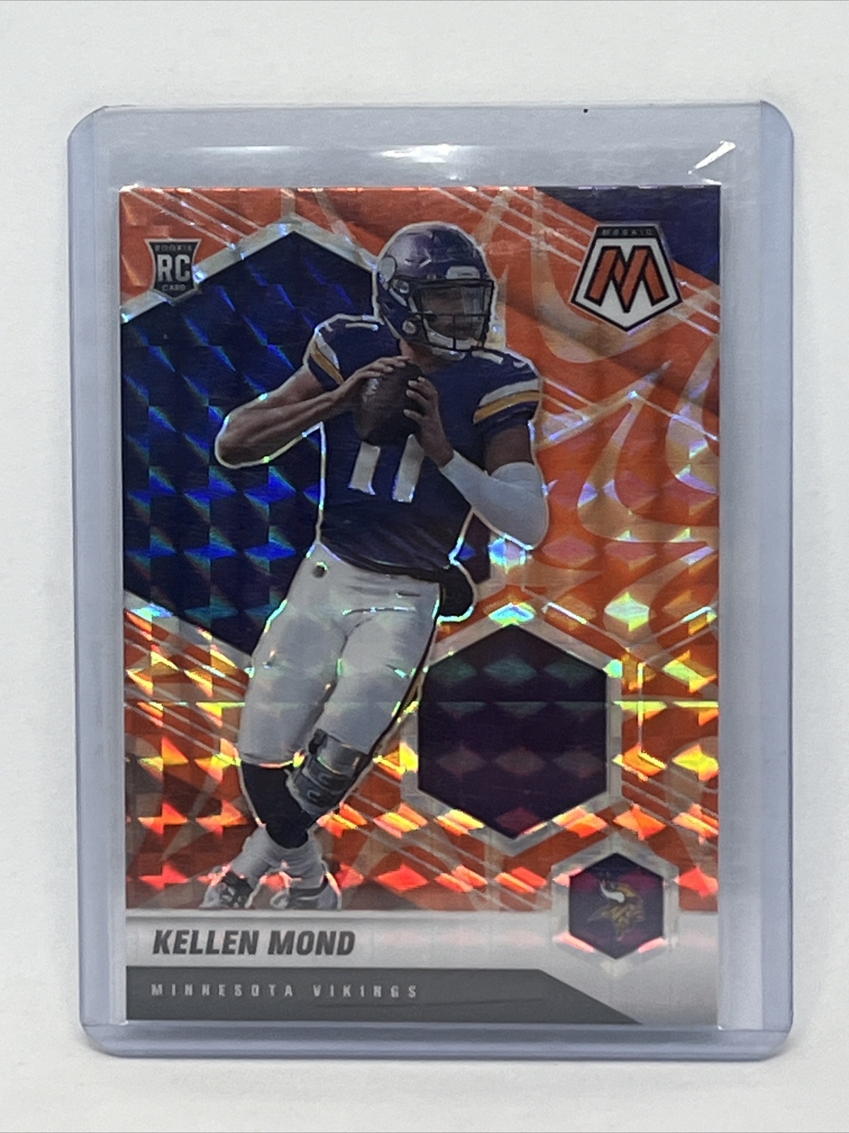 Minnesota Vikings - Kellen Mond - 2021 Mosaic - Orange Reactive Prizm - #321