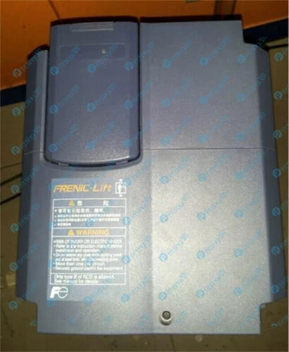 1PCS Fuji Inverter FRN7.5LM1S-4C 7.5KW 380V Used