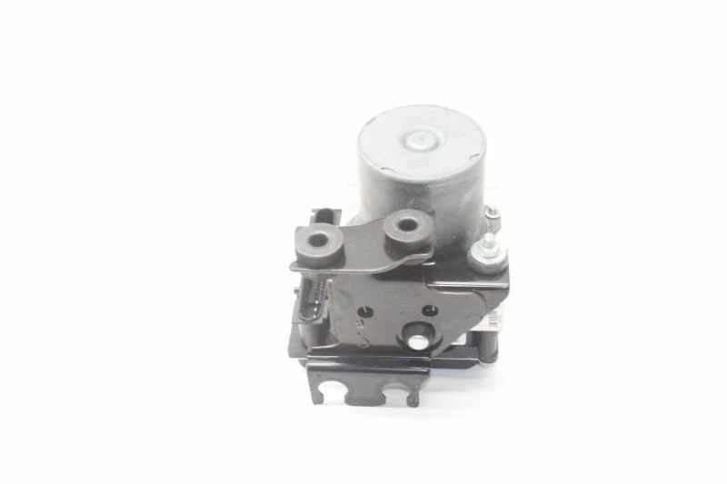 Nissan 370Z Z34 2014 cupé #193 OEM bomba ABS Foto 4 de 4