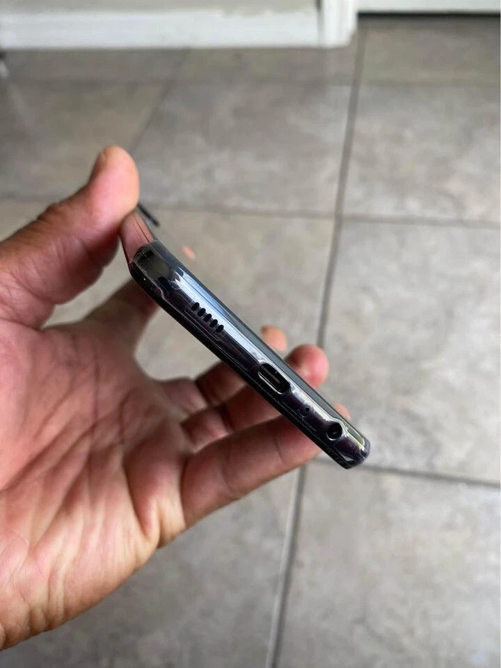 Samsung Galaxy S5 - 32 GB - Black (AT&T) Brand New - Black - Image 2 of 4