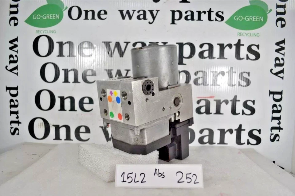 15920261 Pontiac Grand Prix 2007 ABS Antilock Brake Pump Control Module 15L2 252 - Image 2 of 4