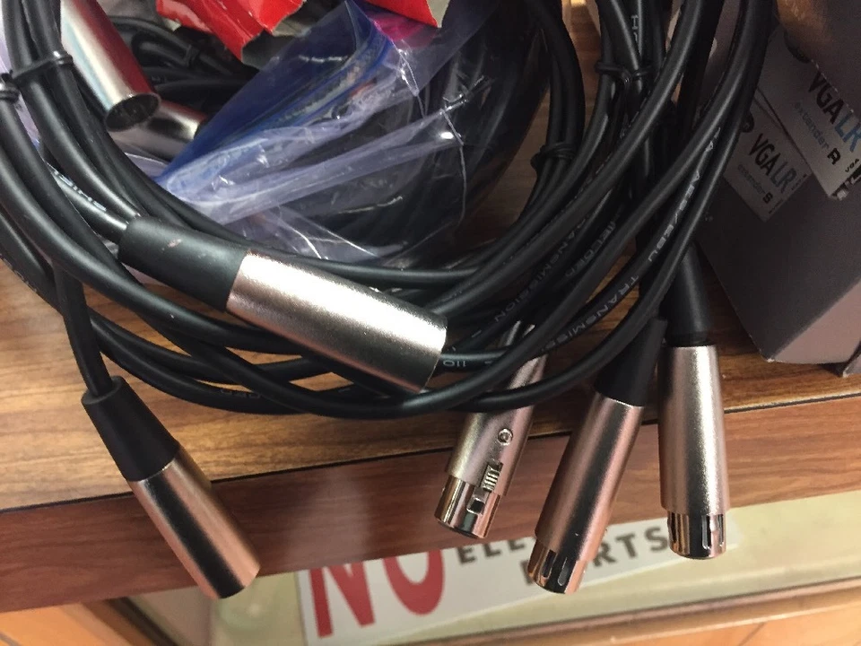 Hosa 5-Pin DMX Cable - 5' - Image 3 of 4