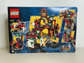 LEGO DC Universe Super Heroes 6857 The Dynamic Duo Funhouse Escape [NEW/SEALED]