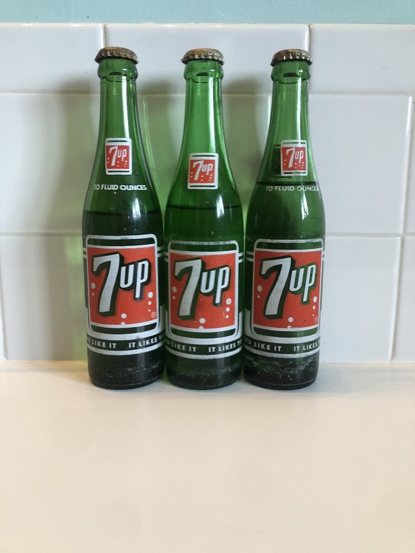 7 Up 10 Oz Glass Bottle You Like It It Likes You vintage Lot Of 3 green glass