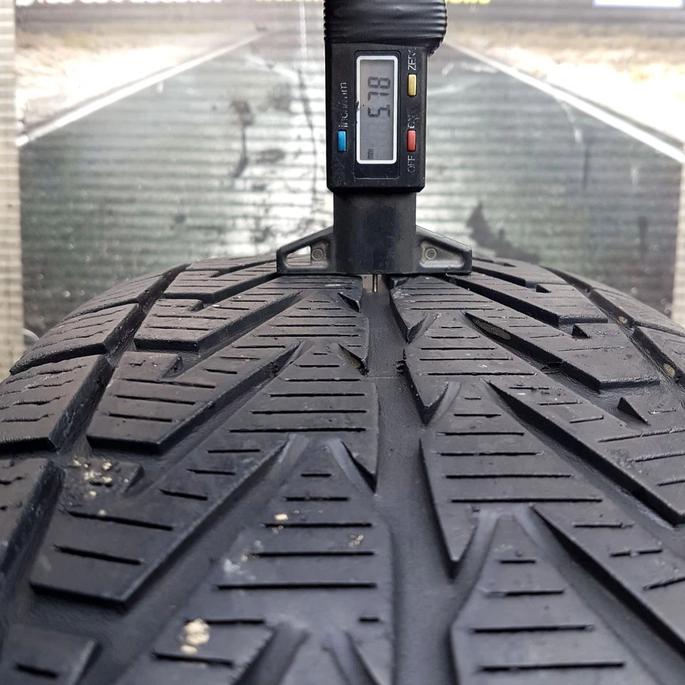 GOMME USATE 235/70R17 111H VREDESTEIN XTREM INVERNALI M+S PNEUMATICI USATI - Immagine 3 di 3