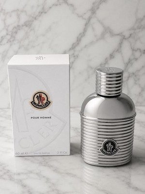 Moncler Pour Homme Eau de Parfum Spray 2 oz/60 Ml