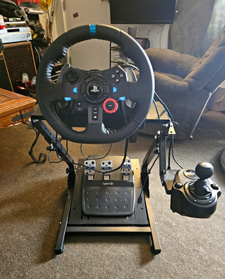 Logitech Driving Force GT Racing Wheel w/ Pedals Shifter Wired Black PS3 PS4 PC