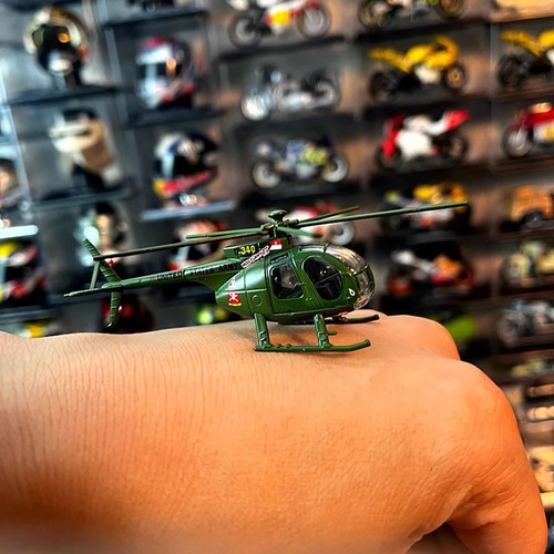 Alloy 1/100 Scale US Army OH-6A Cayuse Helicopter Finished Model Decor Display - Picture 18 of 24