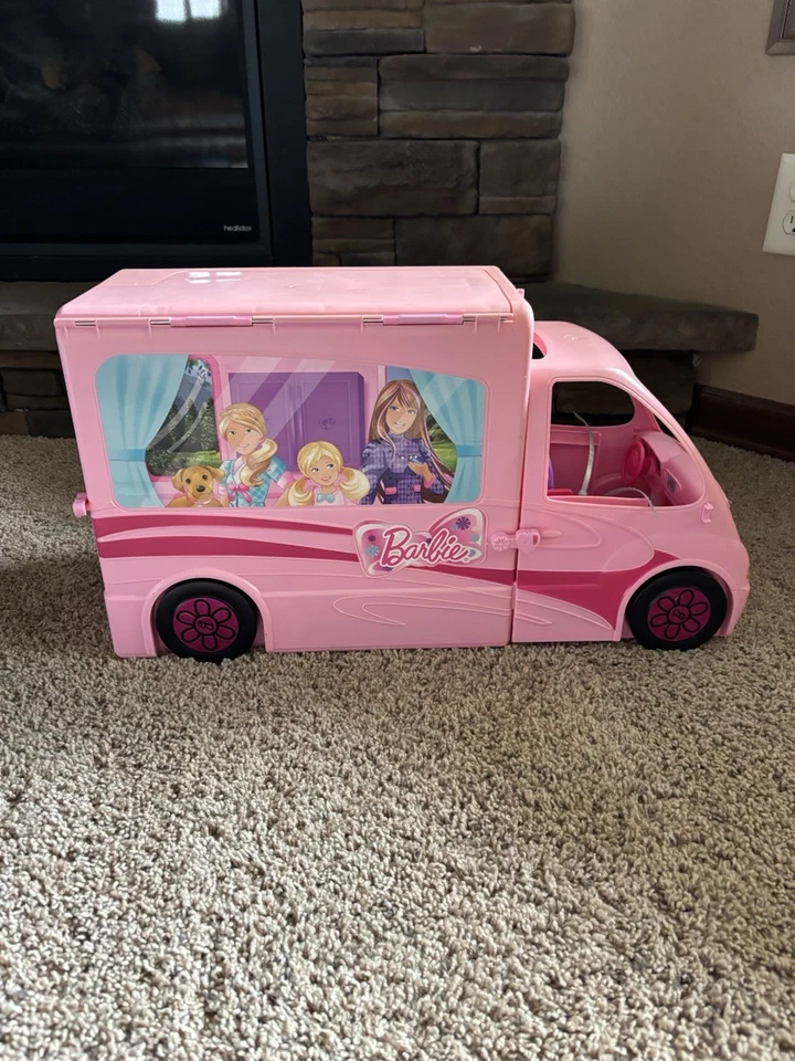 Casa rodante Barbie Sisters Deluxe cámper vehículo X8410 plegable con coche desmontable 2012 Foto 4 de 4