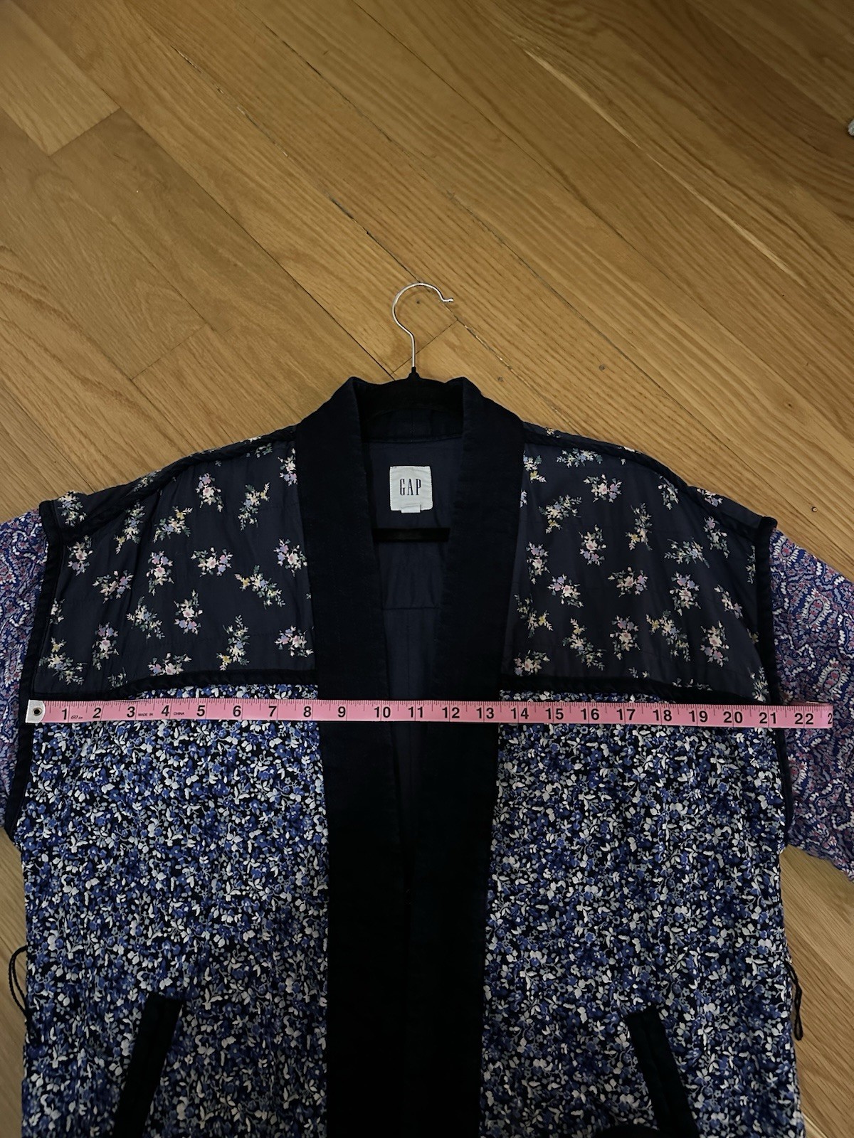 GAP patchwork quilted coat Size Small - image 5