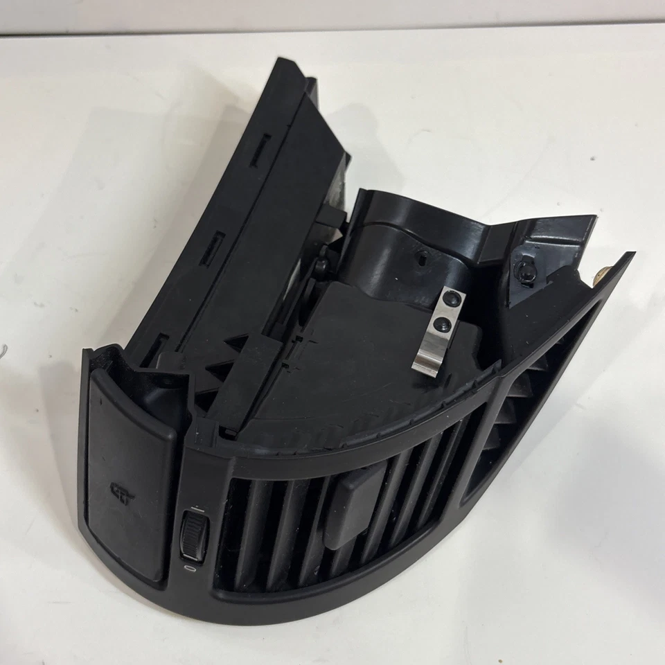 2004 Bmw Z4 Air Vent Grille Dashboard Right 7025632 OEM - Image 4 of 4