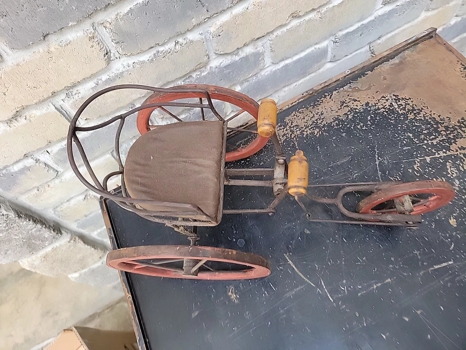 Antiguo triciclo de seguridad no válido Leicester del siglo XIX muestra de metal raro Foto 2 de 4