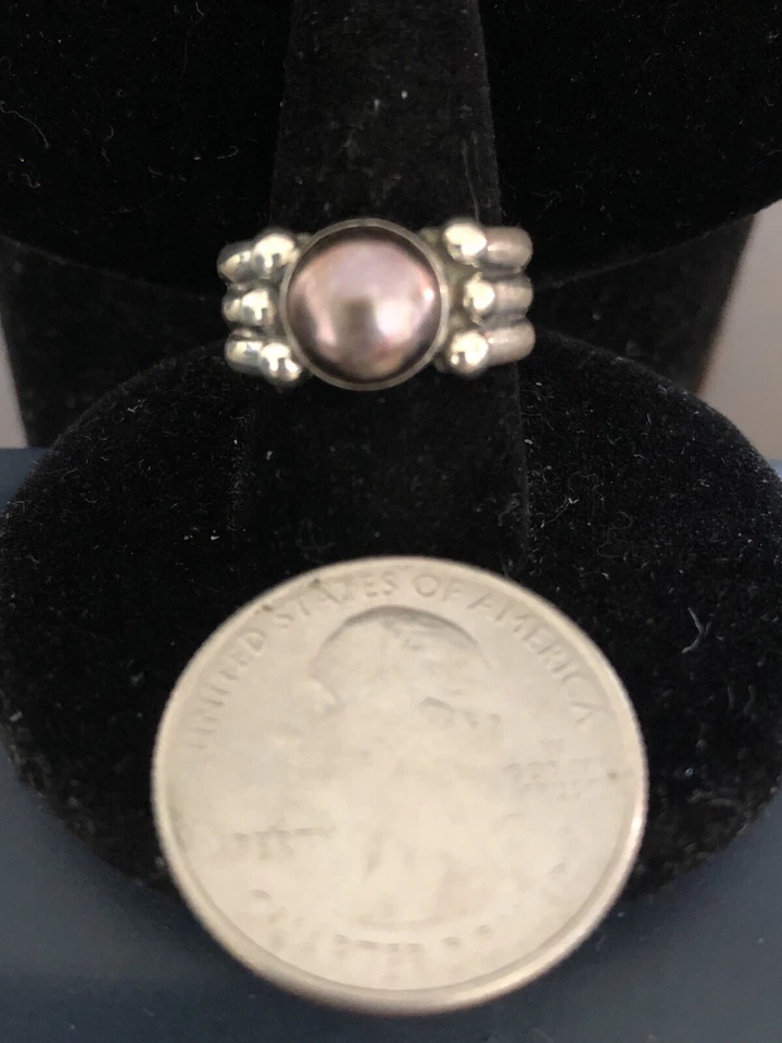 Anillo solitario de perlas de agua dulce de plata de ley Foto 2 de 4