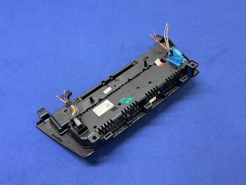 12-19 BMW F06 F12 F13 M6 AC Climate Control Switch Radio Panel Assembly OEM - Picture 8 of 10