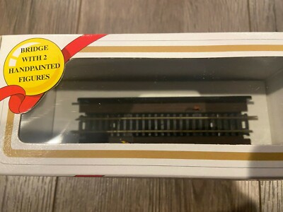 N MODEL TRAIN TRACK GIRDER BRIDGE SANTA FE  MODEL POWER 1120 NEW W/ 2 FIGURES