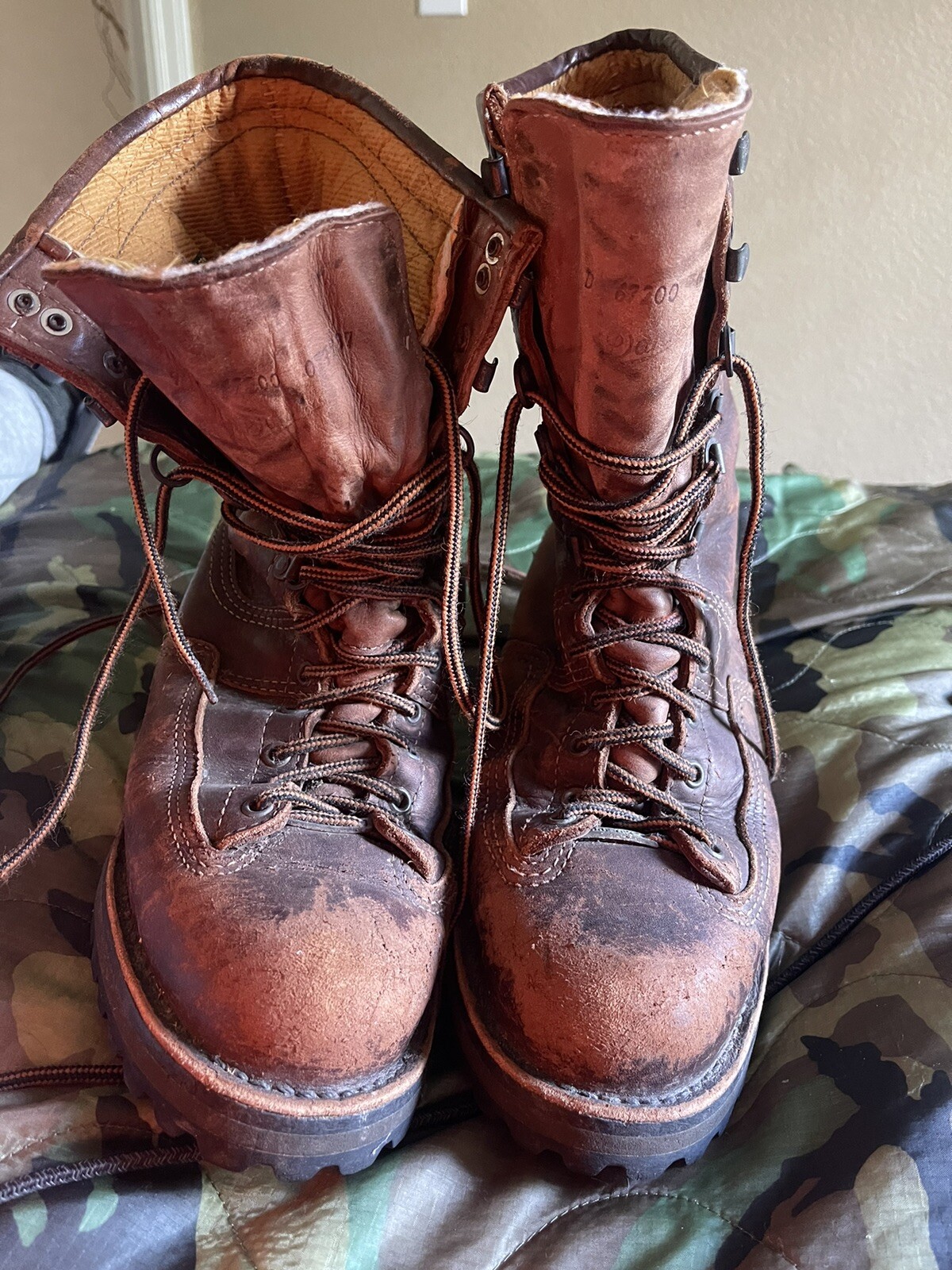 Vtg Danner Insulated Canadian 600g GoreTex Boots Size 9 D Brown eBay