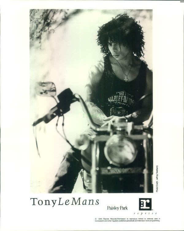 Press Photo: TONY LEMANS 8x10 B&W 1989