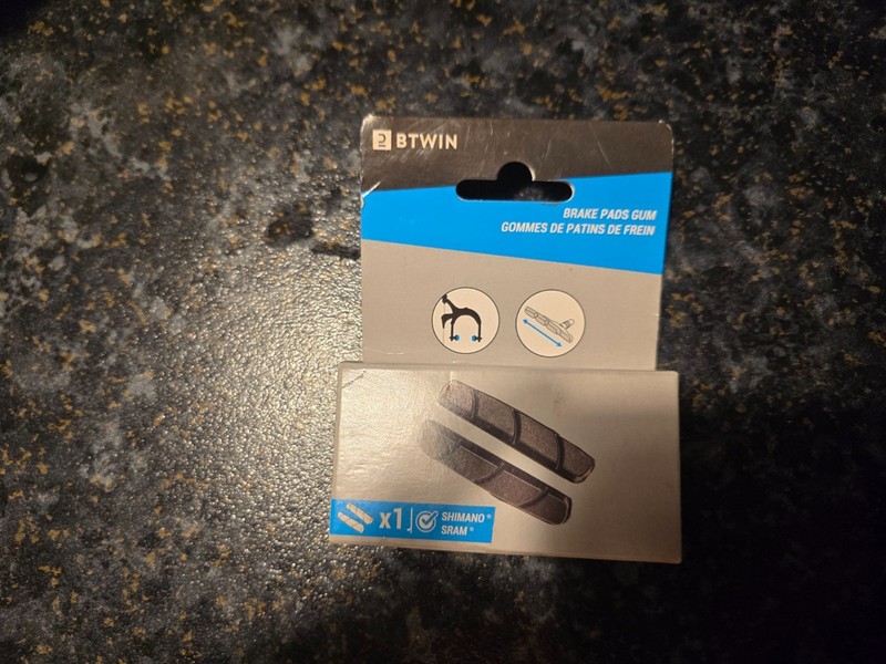 Shimano/SRAM compatible brake pads