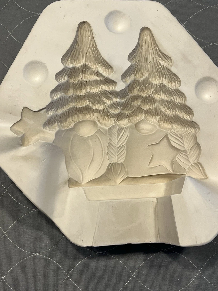 Poêle à bois en fonte et céramique bleu, de la marque Chauffette