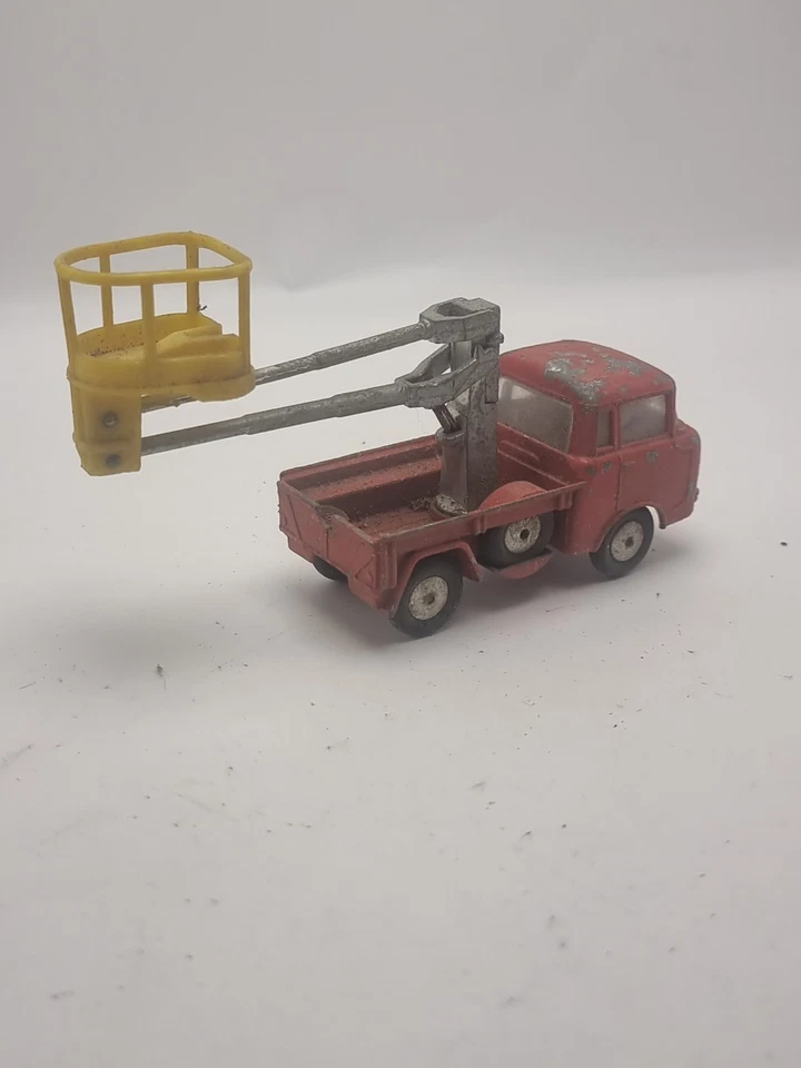 Carro de tiwer hidráulico vintage Corgi Toys Jeep FC-150 - usado Foto 2 de 4