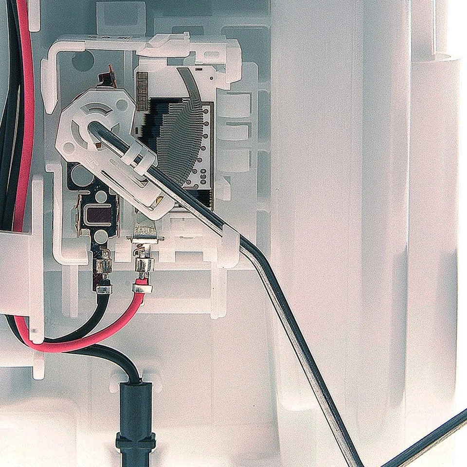 For Subaru Outback 2006-2009 Carter P76427M Fuel Pump Module Assembly - Image 2 of 4