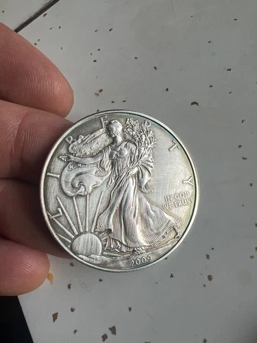 2009 Walking Liberty American Eagle .999 Fine Silver Dollar 1oz.