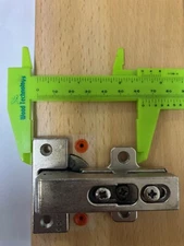 NEW! Grass Hinge 1000 Series Clip On, With SELF CLOSE Spring and plate