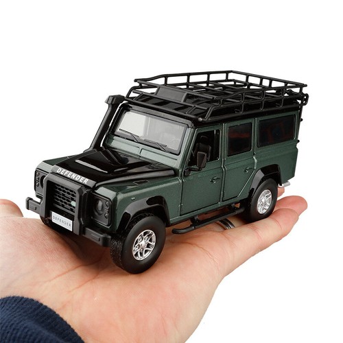 1:32 Land Rover Defender Off-Road Diecast Model Car Toy Collection Sound Light - Picture 6 of 16