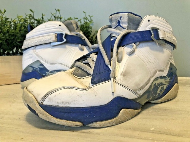white and blue jordan 8