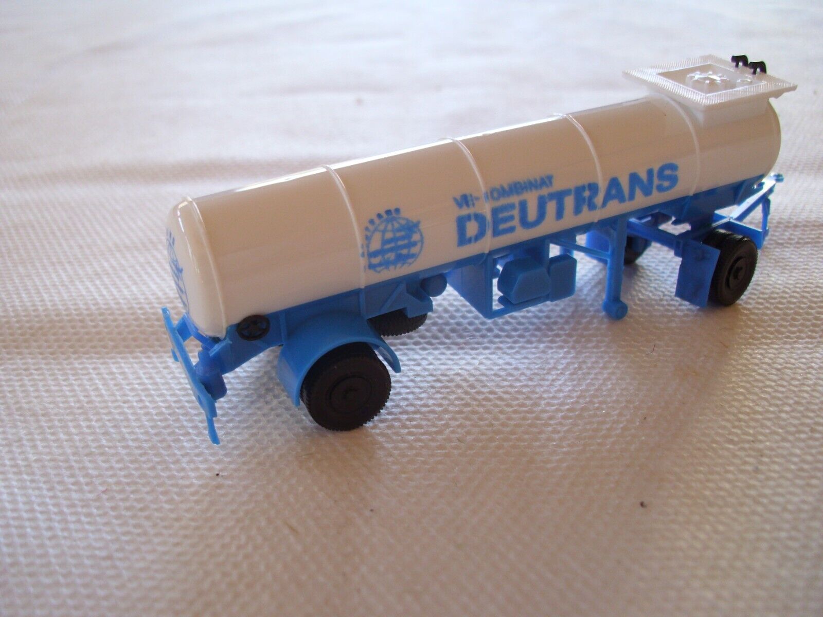 Bild 2 von 2